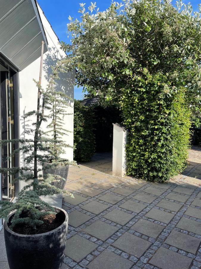 Helts B&B - Helts Guesthouse 헤르닝 외부 사진