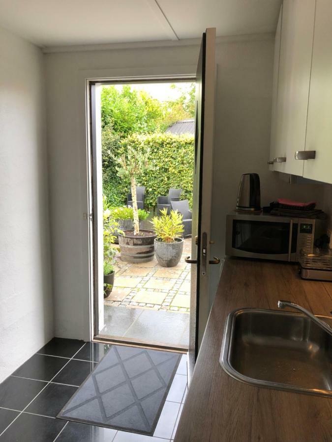 Helts B&B - Helts Guesthouse 헤르닝 외부 사진