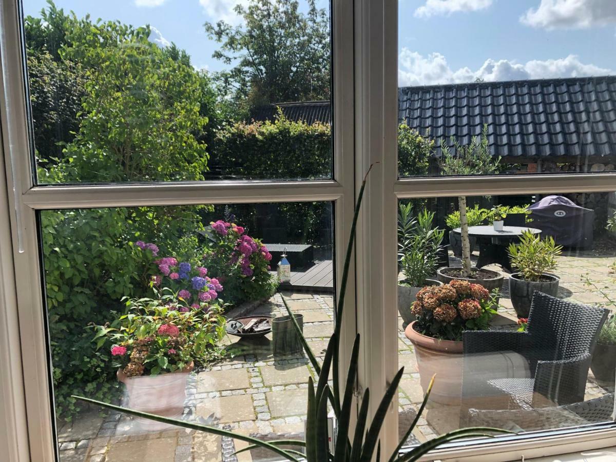 Helts B&B - Helts Guesthouse 헤르닝 외부 사진